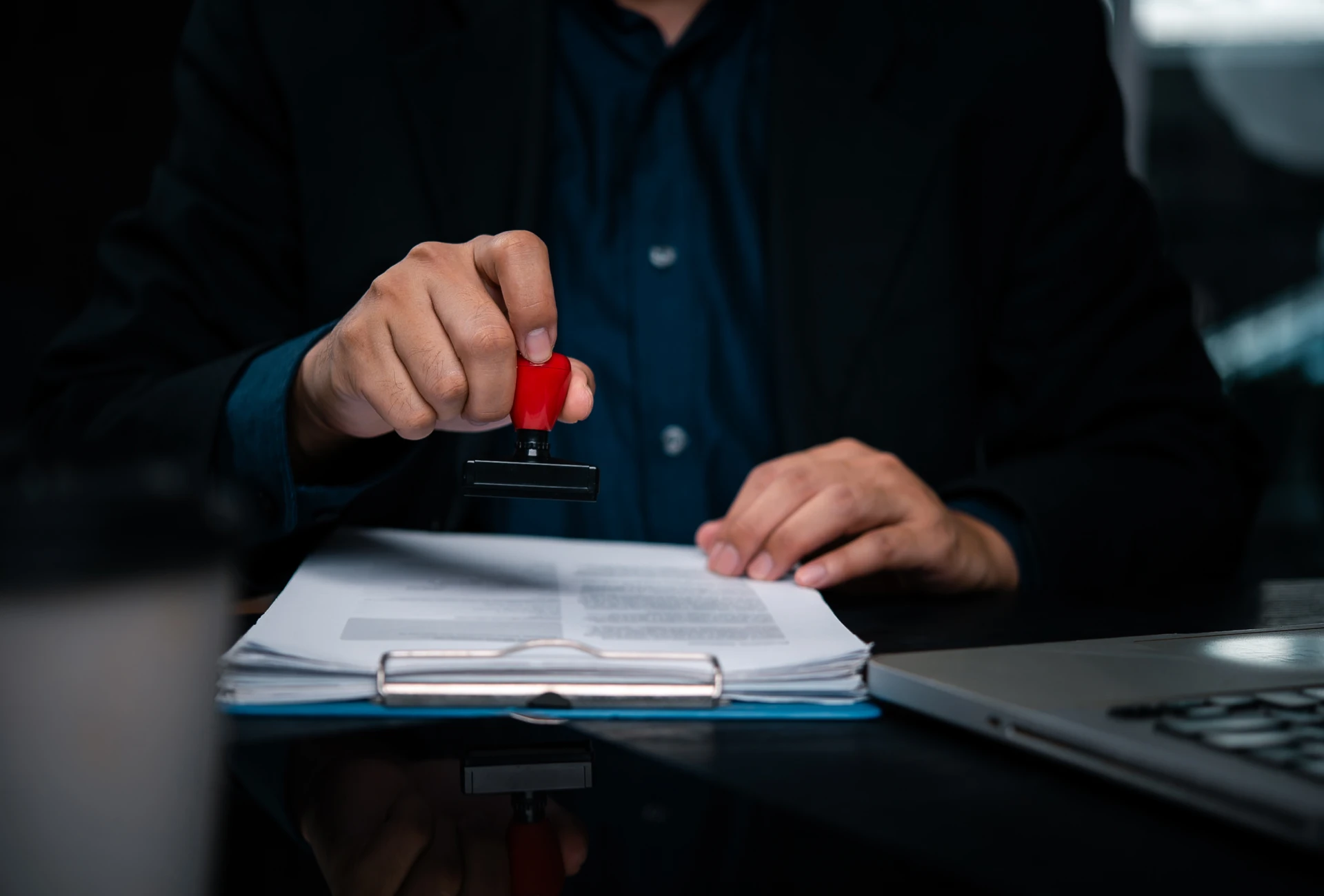 notary public near me